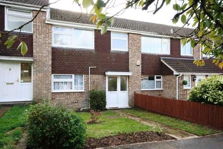 Stapleford Close, Romsey, Hampshire, SO51 - Photo 2