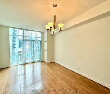 Vu Condos and Lofts - Photo 5