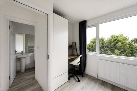 Monks Park Avenue, Southmead - Photo 5