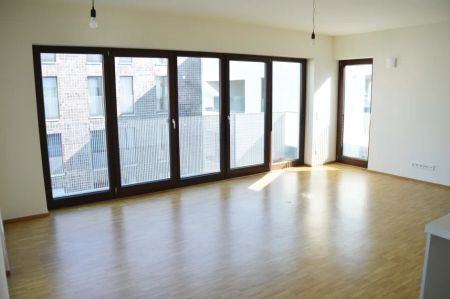 Moderne 2-Zimmerwohnung mit großem Balkon im Harburger Binnenhafen! - Foto 3