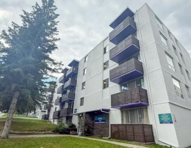 Yarmouth Apartments | 2109 17 Street SW, Calgary - Photo 1