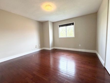 For Lease - 3620 CHERRINGTON Crescent, Mississauga, Ontario - Photo 3