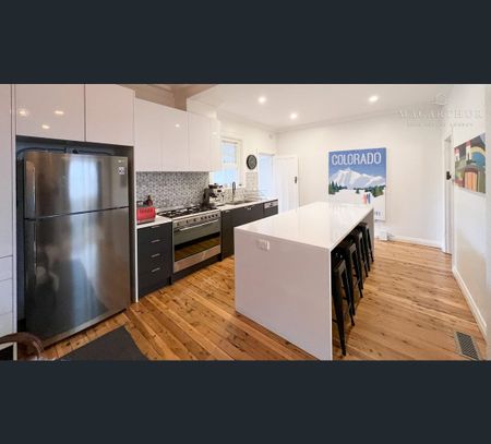 18 Jarick Street, Turvey Park, NSW 2650 - Photo 4