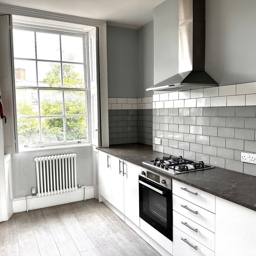 3 Bed Maisonette, Delancey St, NW1 - Photo 1