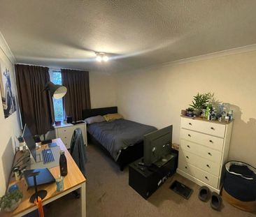 1 bedroom sharedAccommodation in Coningsby, Bracknell - Photo 1