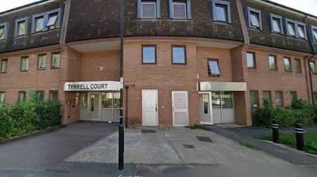 1 Bed Flat, Tyrell Court, SO18 - Photo 3
