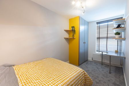 Royal Park View, Hyde Park, Leeds - Photo 5