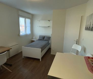 Appartement meublé Osny 1 pièce(s) 23.52 m2 - - Photo 2