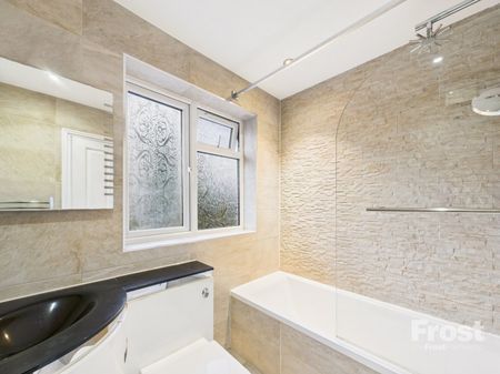 Chiltern Road, Burnham,SL1 - Photo 4