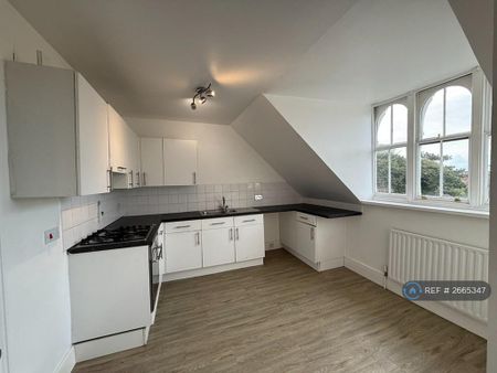 1 bedroom flat to rent - Photo 3