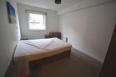 2 bed Apartment for Rent - Photo 2