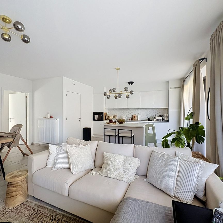 Modern gelijkvloersappartement in Strombeek-Bever - Photo 1