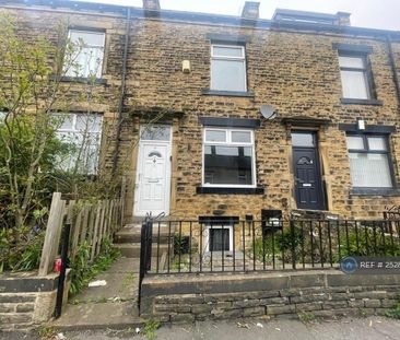 4 bedroom terraced house to rent - Photo 6