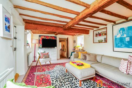 5 bedroom detached house to rent - Photo 2