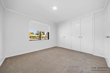 Renovated Family Home with a 4th Bedroom/Lounge - Photo 5