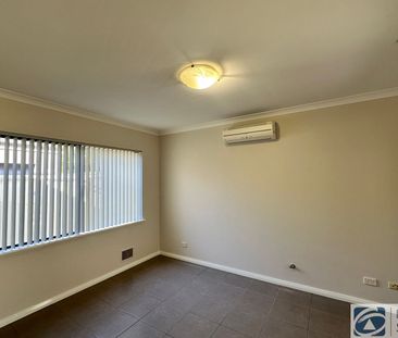 3 Bedroom, 2 Bathroom Villa in a Prime Location HOME OPEN SATURDAY ... - Photo 6