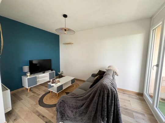 Location Appartement 4 pièces 77m² ROANNE 42300 - Photo 1