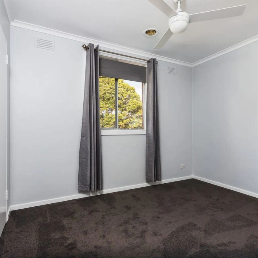 2 Bedroom apartment in the heart of Frankston - Photo 1
