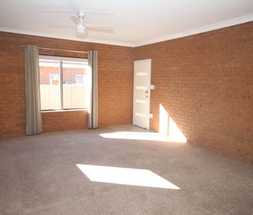 5 / 42 Inglis Street Lake Albert NSW 2650 - Photo 1