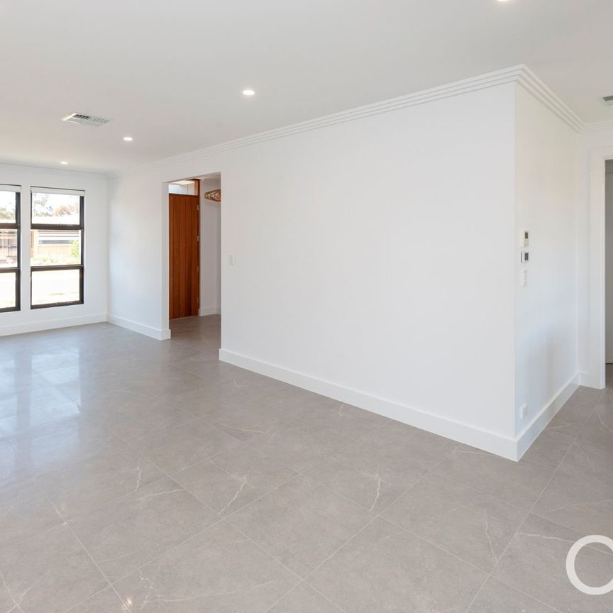 Open the Door To Contemporary Coastal Luxury - Photo 1