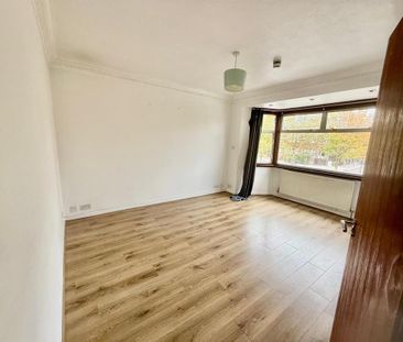 4 bedroom house to rent - Photo 3