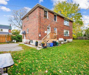 For Lease - 176 Sydenham Street Unit# Upper, Cobourg, Ontario - Photo 3