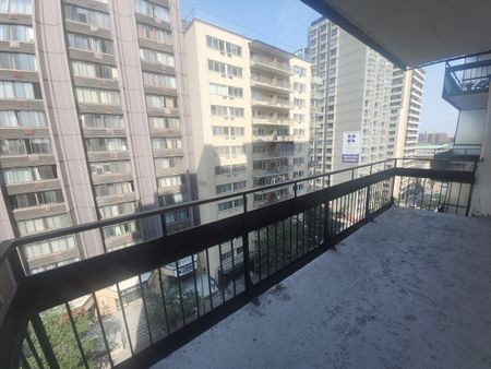 2300 Rue Saint Mathieu, #803 - Photo 4