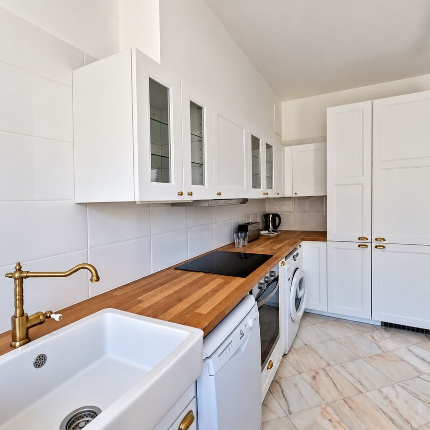 Apartamento Luminoso com Varandas em Condomínio com Piscina, a 250 m da Praia - Photo 1