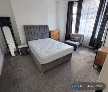 1 bedroom in a house share to rent - Photo 5