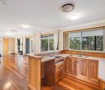 Top-Floor Lakeside Haven with Unbeatable Views – Water, Power & Law... - Photo 1