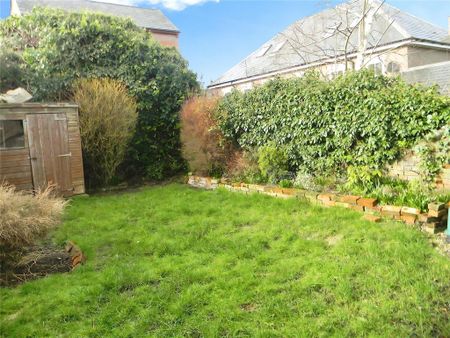 2 bedroom terraced house to rent - Photo 5