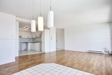 302 · 2e étage - Photo 4