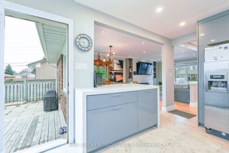 For Lease - 230 Mcgill Street, Mississauga, Ontario - Photo 3