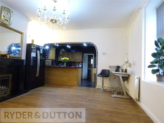 2 bedroom end of terrace house to rent - Photo 1