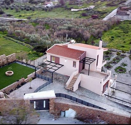 Μονοκατοικία για ενοικίαση Θυμάρι (Παλαιά Φώκαια) - Photo 1