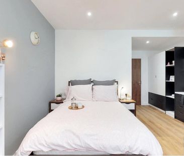 Studio to rent - Photo 6