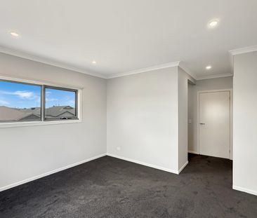 🏡 3-Bedroom townhouse in Eynesbury - Photo 5