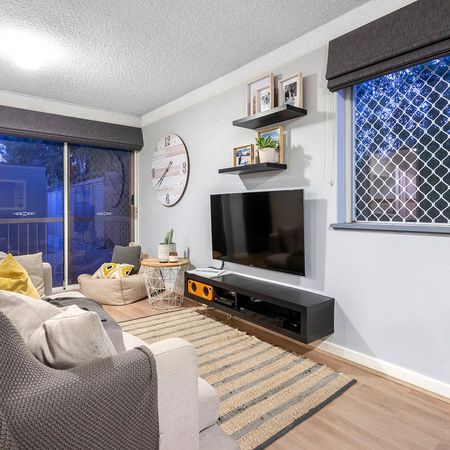 19/35 Angelo Street - Photo 3