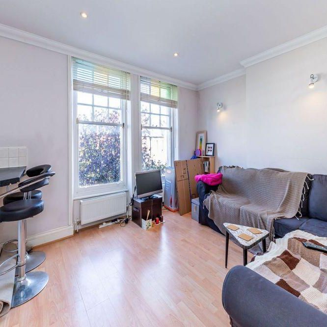 1 bedroom flat to rent - Photo 1