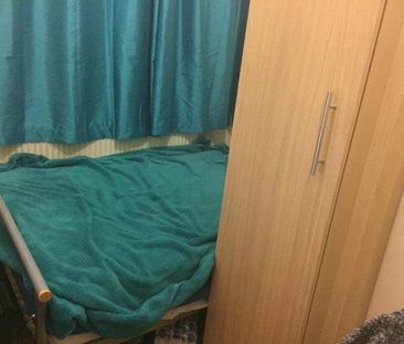 4 bedroom house share to rent - Photo 6