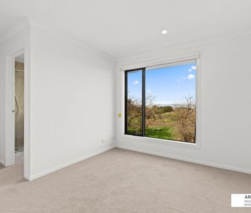 13/50 Plush Circuit, Epping, VIC, 3076 - Photo 2