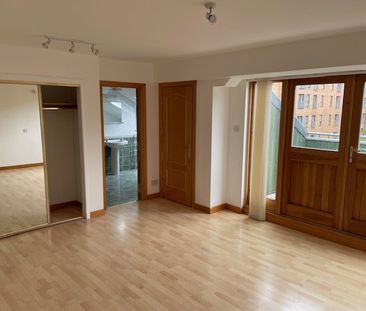 The Moorings, Commercial Street, Leith (Ref: 00000083) - Photo 1