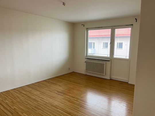 Drottninggatan, Kungsör - Photo 1