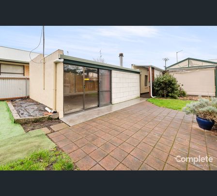 61 STURT STREET, Mount Gambier, SA 5290 - Photo 1