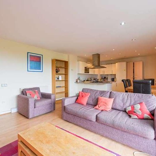 Ocean Wharf, Canary Wharf, E14 - Photo 1