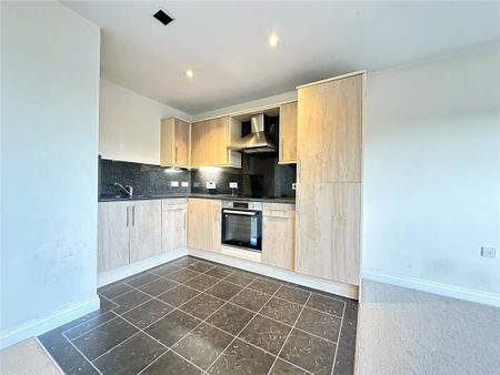 2 bedroom apartment to rent - Photo 5