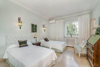 5 bedroom luxury Villa for rent in San Pedro de Alcántara, Spain