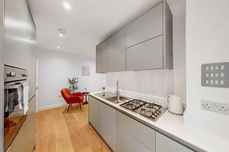 Kingsland High Street - Photo 2