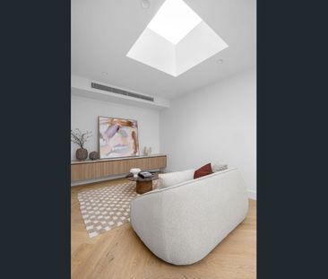 Designer Living in the Heart of Northcote - Photo 4