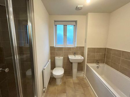 2 bedroom flat to rent - Photo 5